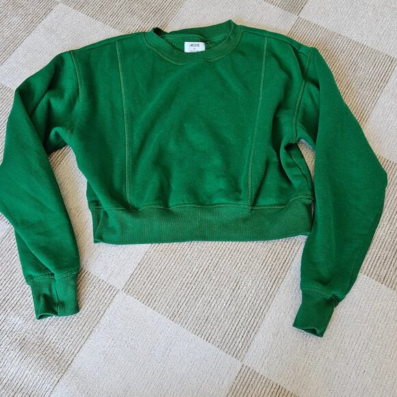 Cropped sweater - Picture 1 of 4